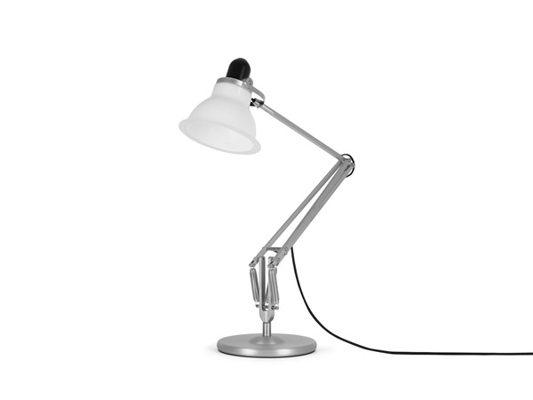 type 1228 desk lamp